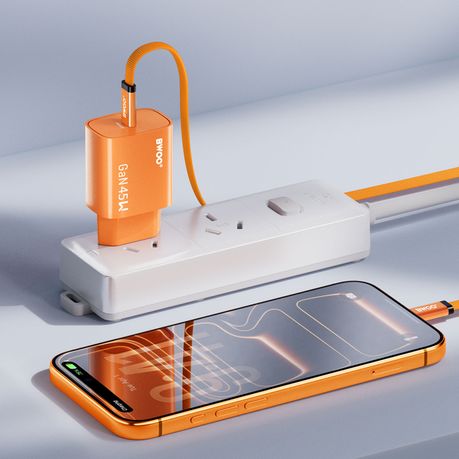 BWOO PD 45W GaN Charger with USB-C Cable - Image 4