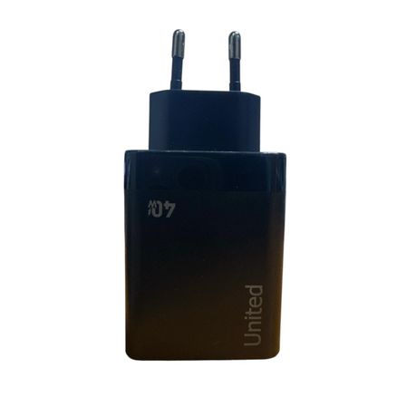 United Retractable Charger 2 in 1 Fast Charger - Image 5
